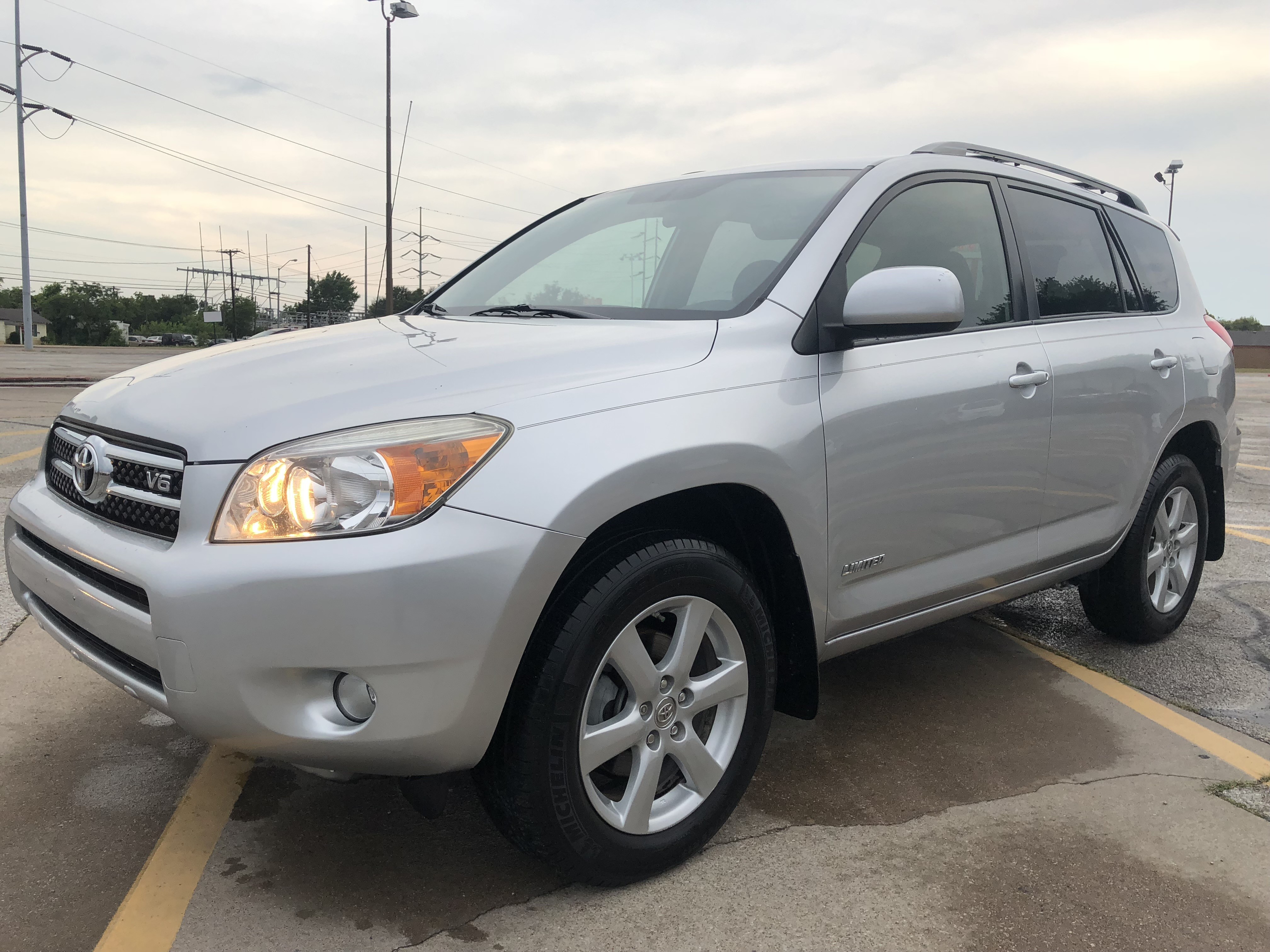 2008 TOYOTA RAV4 SPORT